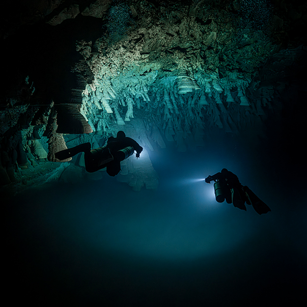 ¿Vas a comprar tu viaje en línea? image